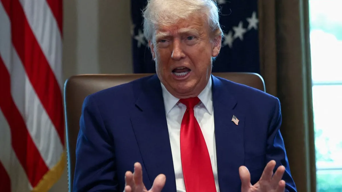 Trump at his Cabinet meeting Trump at his Cabinet meeting
