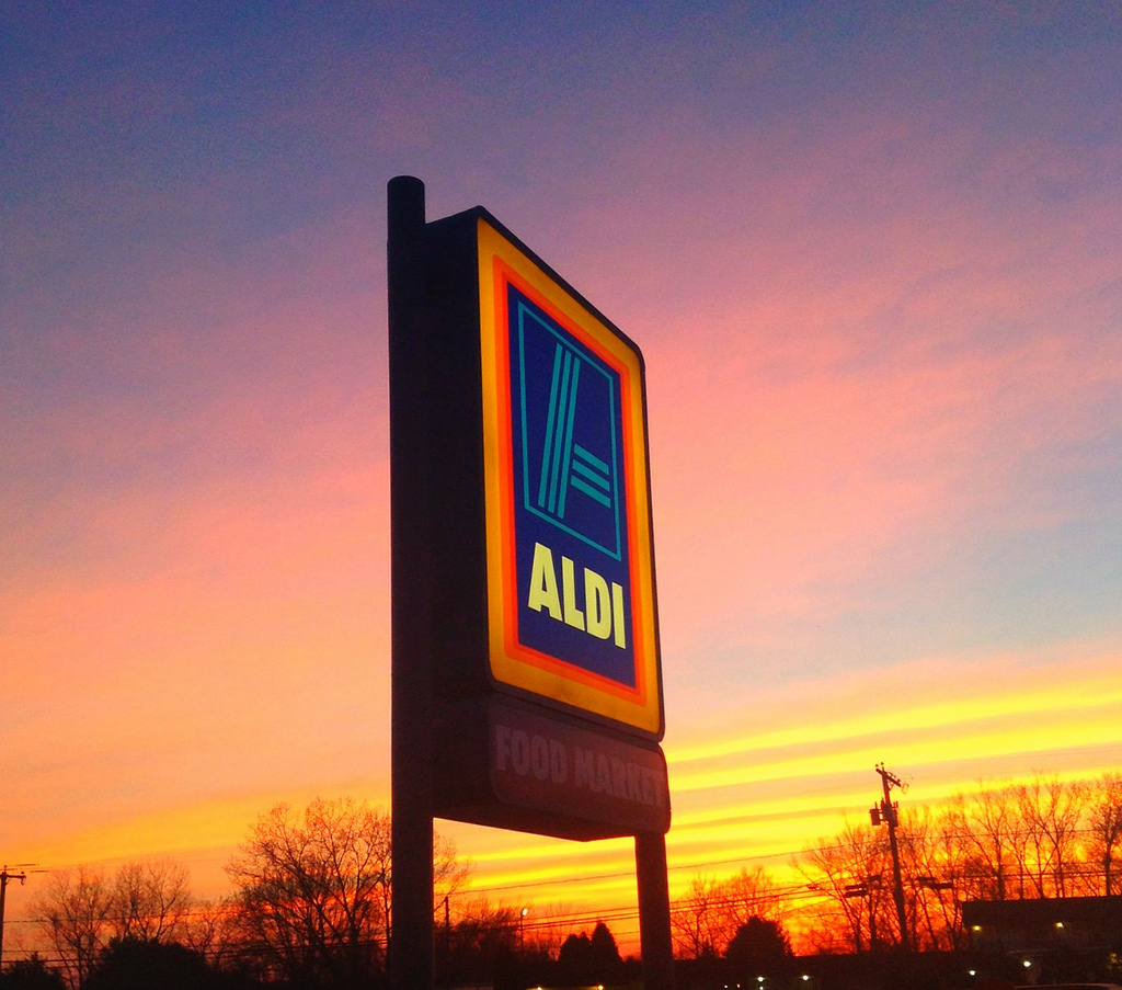 2) Aldi