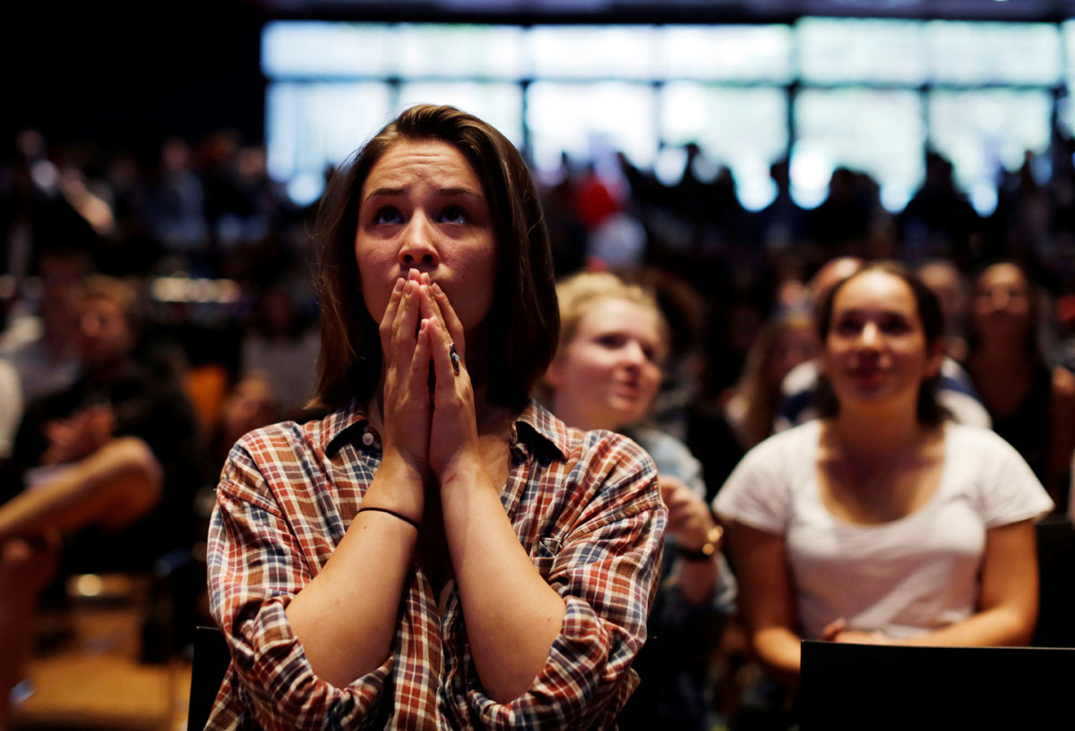 A supporter of Democratic U.S. Presidential candidate Hillary Clinton reacts as Australians watch the results of the U.S. Presidential election at the University of Sydney 