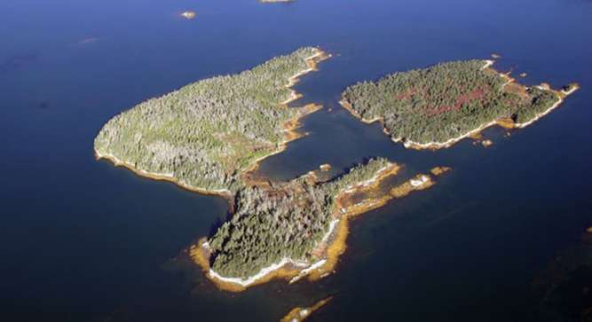 Tidmarsh Island, Canada