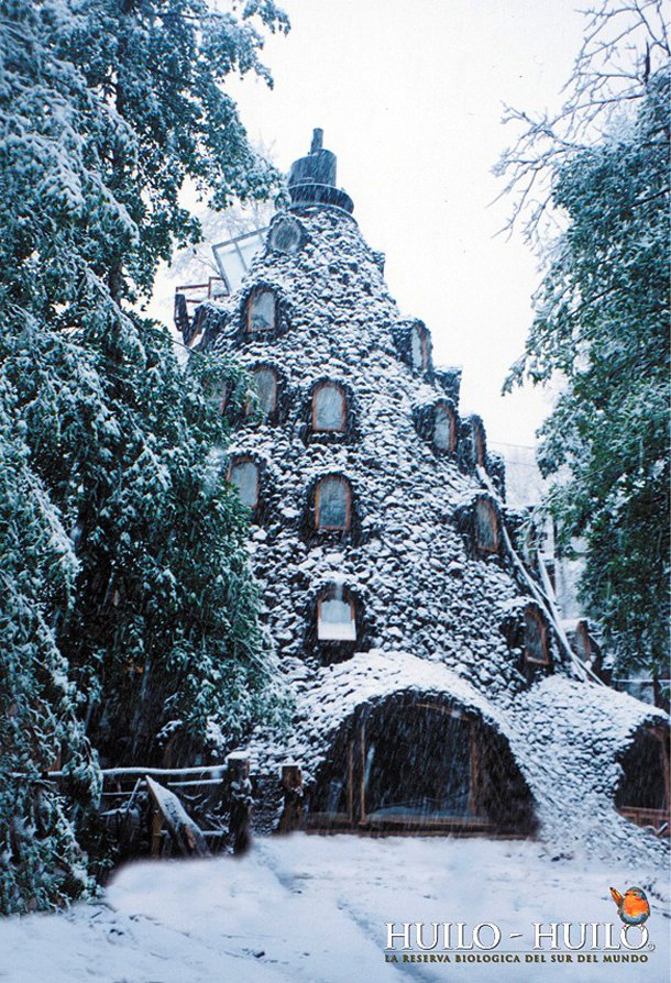 Montana Magica Lodge (Panguipulli, Chile)