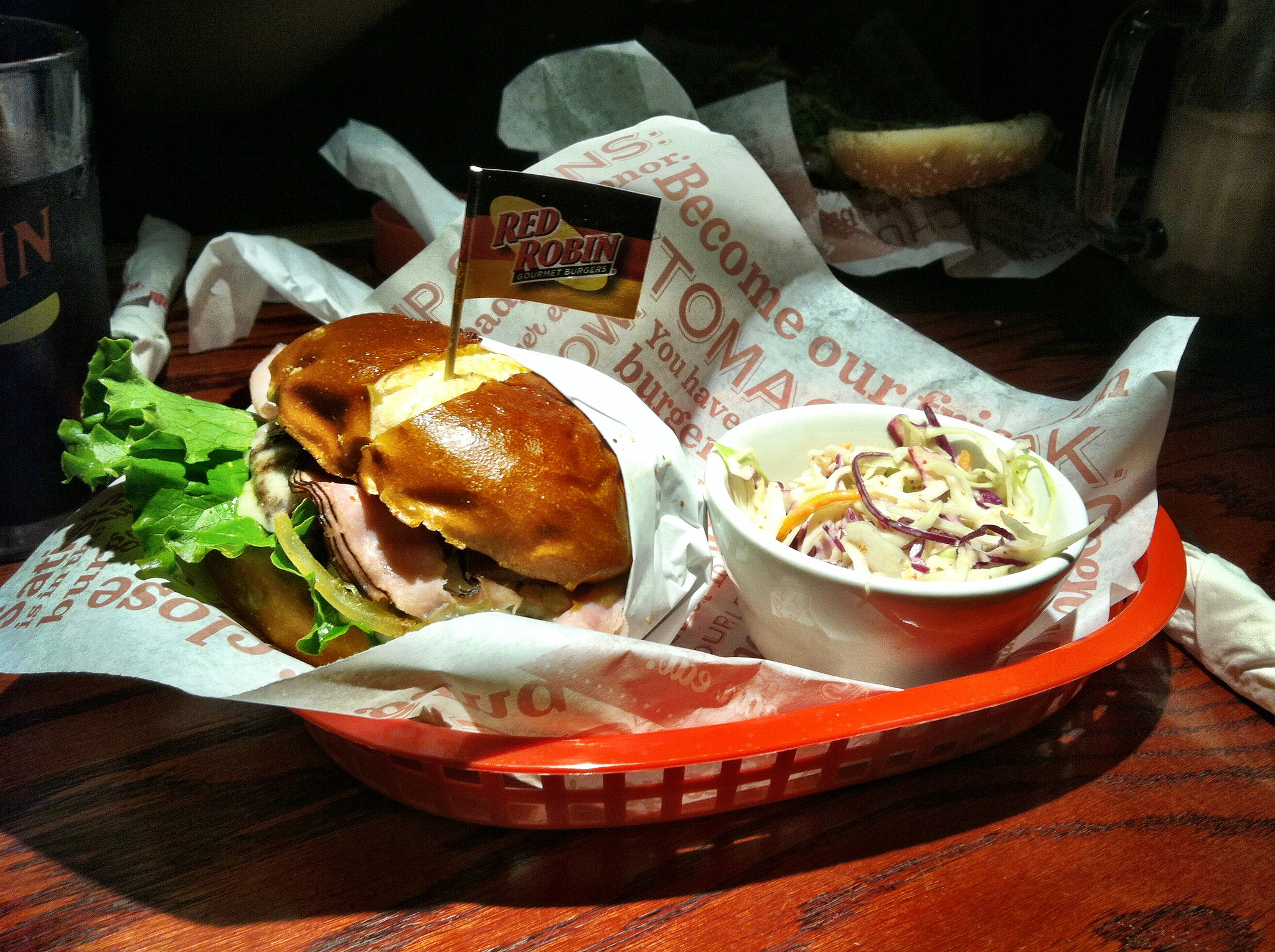 14. Red Robin Gourmet Burgers & Brews