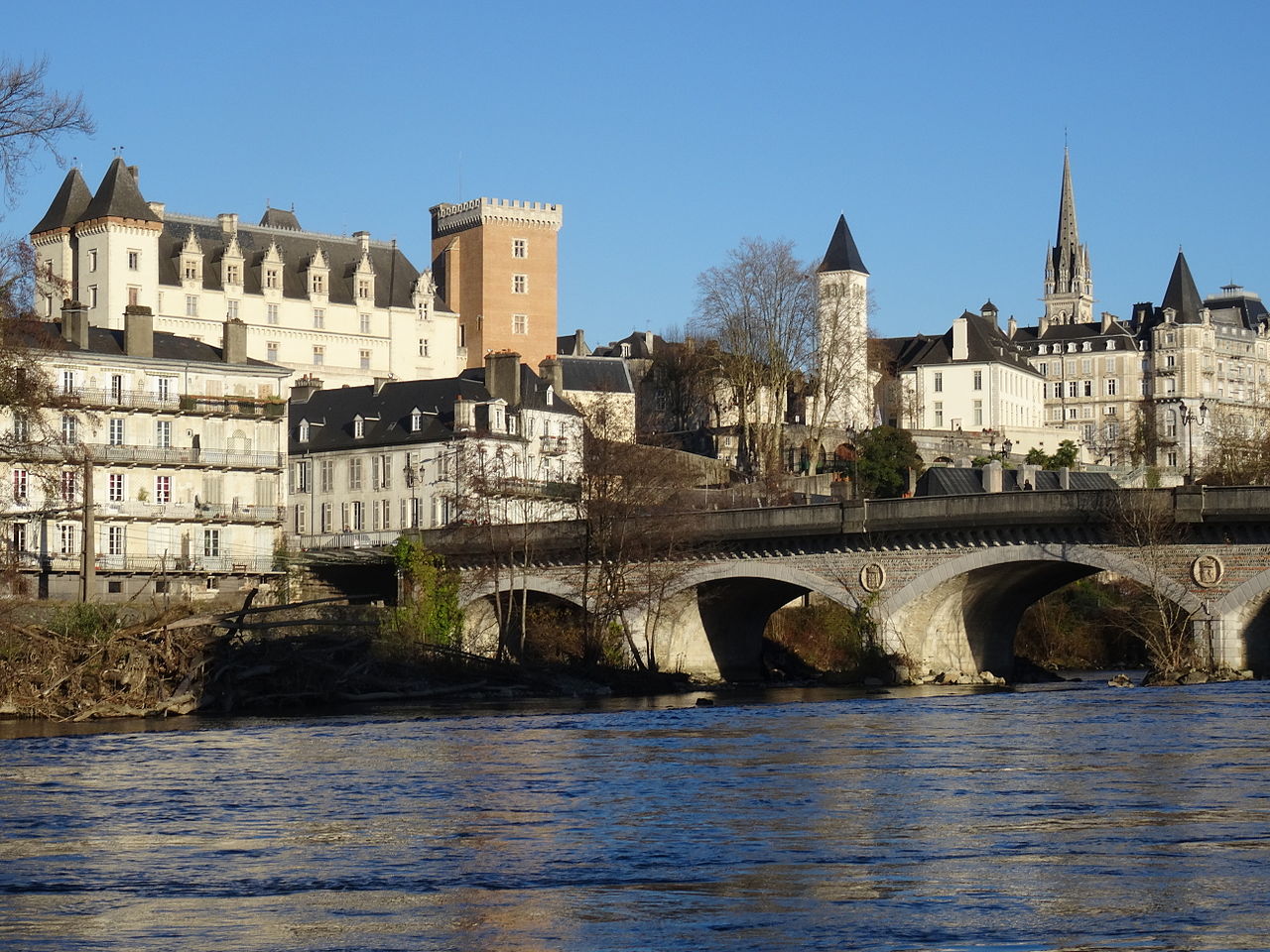  Pau, France