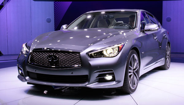 		<p>This car stands out with its sleek design. A stunning double arch front grill and arched roofline makes for an appealing appearance. Chrome accents and aluminum alloy wheels provide a sizzling accent. The model also has an option for a hybrid powertr