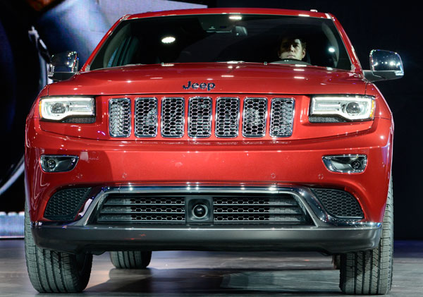 		<p>Jeep has been a key flagship for Chrysler, so there was much anticipation for the fresher model. In unveiling it, Mike Manley, president and CEO of the Jeep Brand, highlighted shorter headlamps and an elevated fascia that allows the fog lights to be 