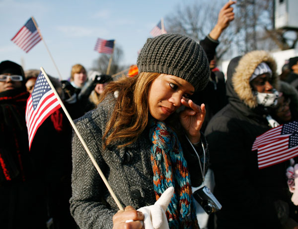 		<p>Aleesha Chaney of Illinois wipes away a tear during the Barack Obama inauguration in Washington, January 20, 2009. Obama was sworn in as the 44th President of the United States.      </p>