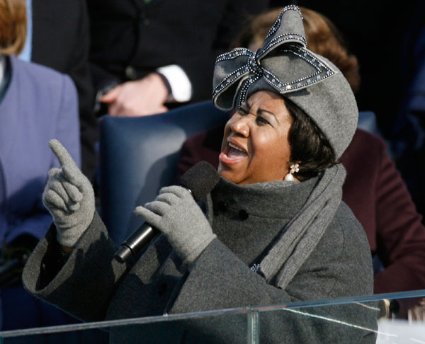 		<p>Aretha Franklin sings during the inauguration ceremony for U.S. President-elect Barack Obama in Washington, January 20, 2009.</p>