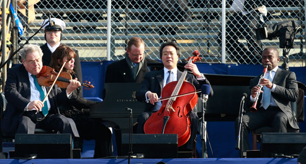 		<p>Violinist Itzhak Perlman, cellist Yo-Yo Ma, and clarinetist Anthony McGill perform at the Inaugural of the 44th President of the United States, Barack Obama, in Washington, January 20, 2009.</p>