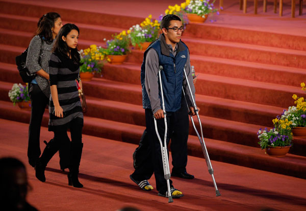 		<p>Boston Marathon bombing victim David Yenez arrives for an interfaith memorial service for the victims of the bombing at the Boston Marathon in Boston, Massachusetts April 18, 2013. Two explosions hit the Boston Marathon as runners crossed the finish 