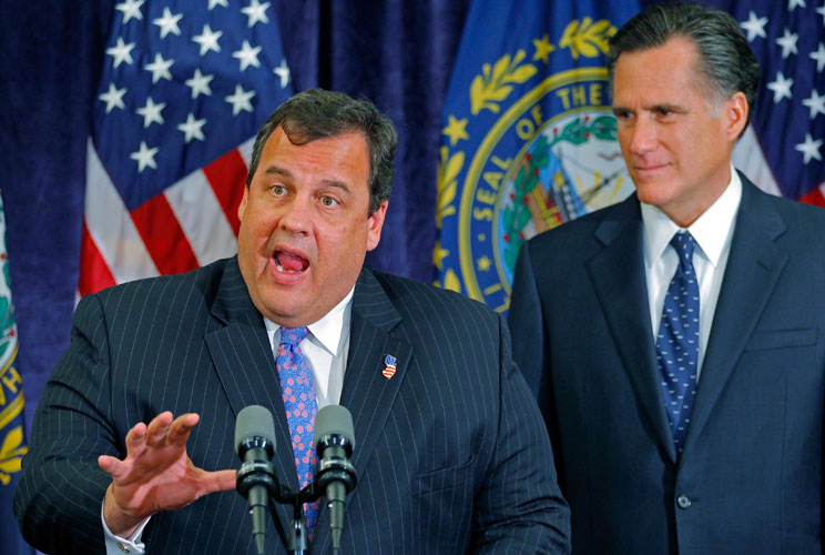 New Jersey Governor Chris Christie endorses Republican presidential candidate and former Massachusetts Governor Mitt Romney in Lebanon, New Hampshire October 11, 2011.       