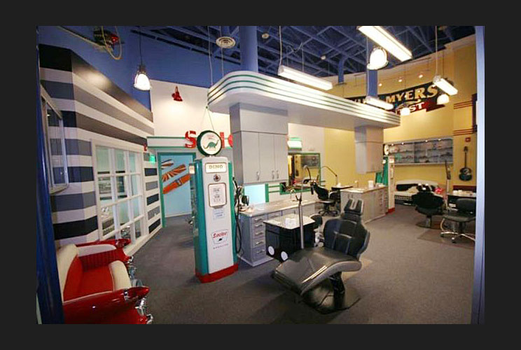 In a tribute to the past, this orthodontist office in Arkansas resembles a 1950s diner and car service station. Hot rod enthusiast <a href="http://www.djmortho.com/index.html" target="_blank" style="text-decoration: underlined; font-weight:bold; font-fami