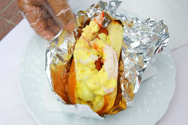 		<p>The average price of a New York hot dog from a cart is $2, but for an extra $1,499, you could opt for the world’s most expensive hot dog in Little Rock, Arkansas. Unveiled in May at a farmer’s market by vendor Mike Juliano, this limited-offer dog con