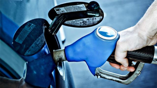 Slash-Your-Gasoline-Bills Saving $1.11 a gallon might not sound like much. But if you're filling up a 20 gallon tank, you could save $22. Do that once a week and you'd save $1,150 a year.