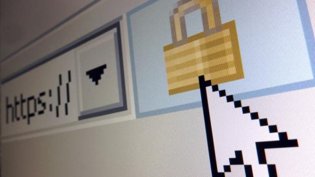 A lock icon, signifying an encrypted Internet connection, is seen on an Internet Explorer browser in a photo illustration in Paris April 15, 2014.  REUTERS/Mal Langsdon 