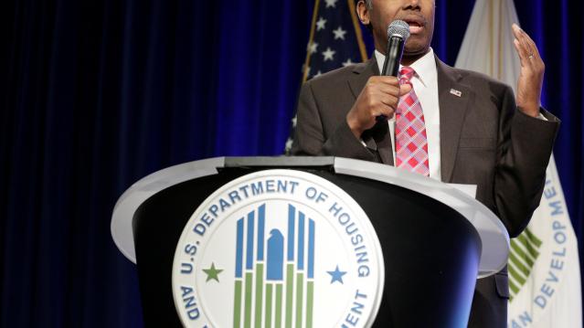 Secretary of Housing and Urban Development Ben Carson speaks to employees of the agency in Washington, U.S., March 6, 2017. REUTERS/Joshua Roberts