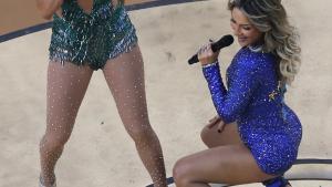 Claudia Leitte and Jennifer Lopez perform during the 2014 World Cup opening ceremony at the Corinthians arena in Sao Paulo 