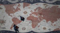To match Feature PORTUGAL/EMIGRATION