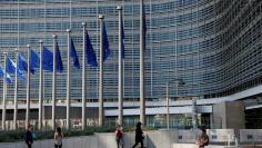 People are pictured outside the European Commission headquarters in Brussels, Belgium June 14, 2017. REUTERS/Francois Lenoir/File Photo