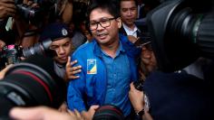 FILE PHOTO: Reuters reporter Wa Lone talks to reporters as he leaves court in Yangon, Myanmar, December 27, 2017. REUTERS/Stringer