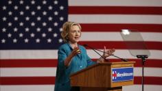Democratic U.S presidential candidate Hillary Clinton makes a speech on Cuban relations at Florida International University in Miami, Florida July 31, 2015. REUTERS/Joe Skipper 