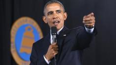 U.S. President Barack Obama speaks to the City Club of Cleveland about middle class economics in Ohio March 18, 2015.  REUTERS/Kevin Lamarque  