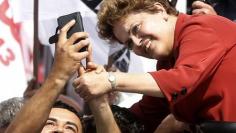 Rousseff goes negative as Silva leads Brazil presidential race