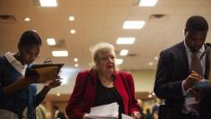 U.S. jobless claims drop, point to stronger labor market