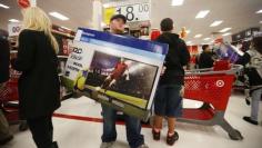 Trade, defense buoy U.S. economy, but some weakness creeps in