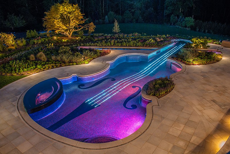 Violin-shaped pool