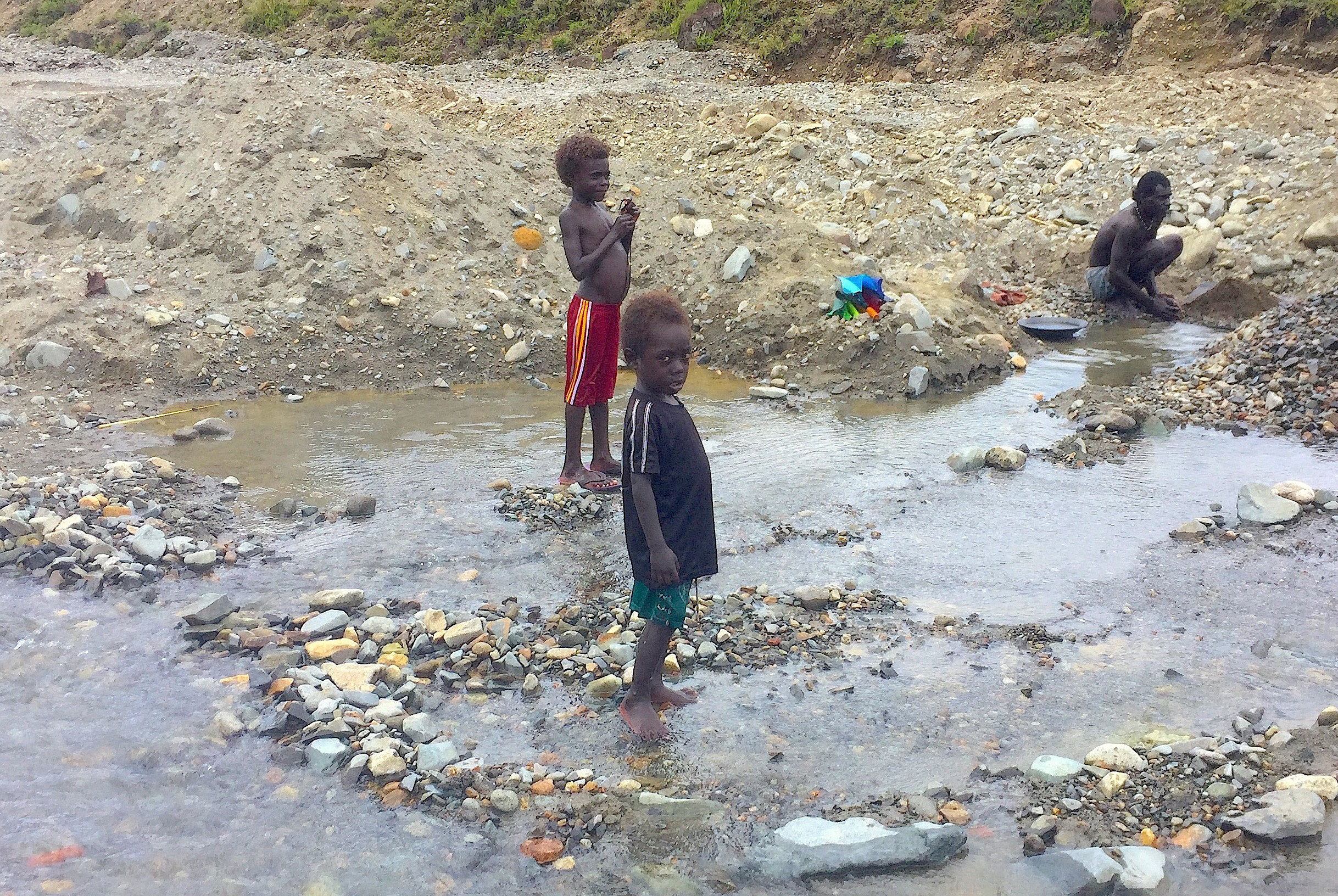 Plans To Restart Giant Bougainville Mine Stall As Operating Rights ...