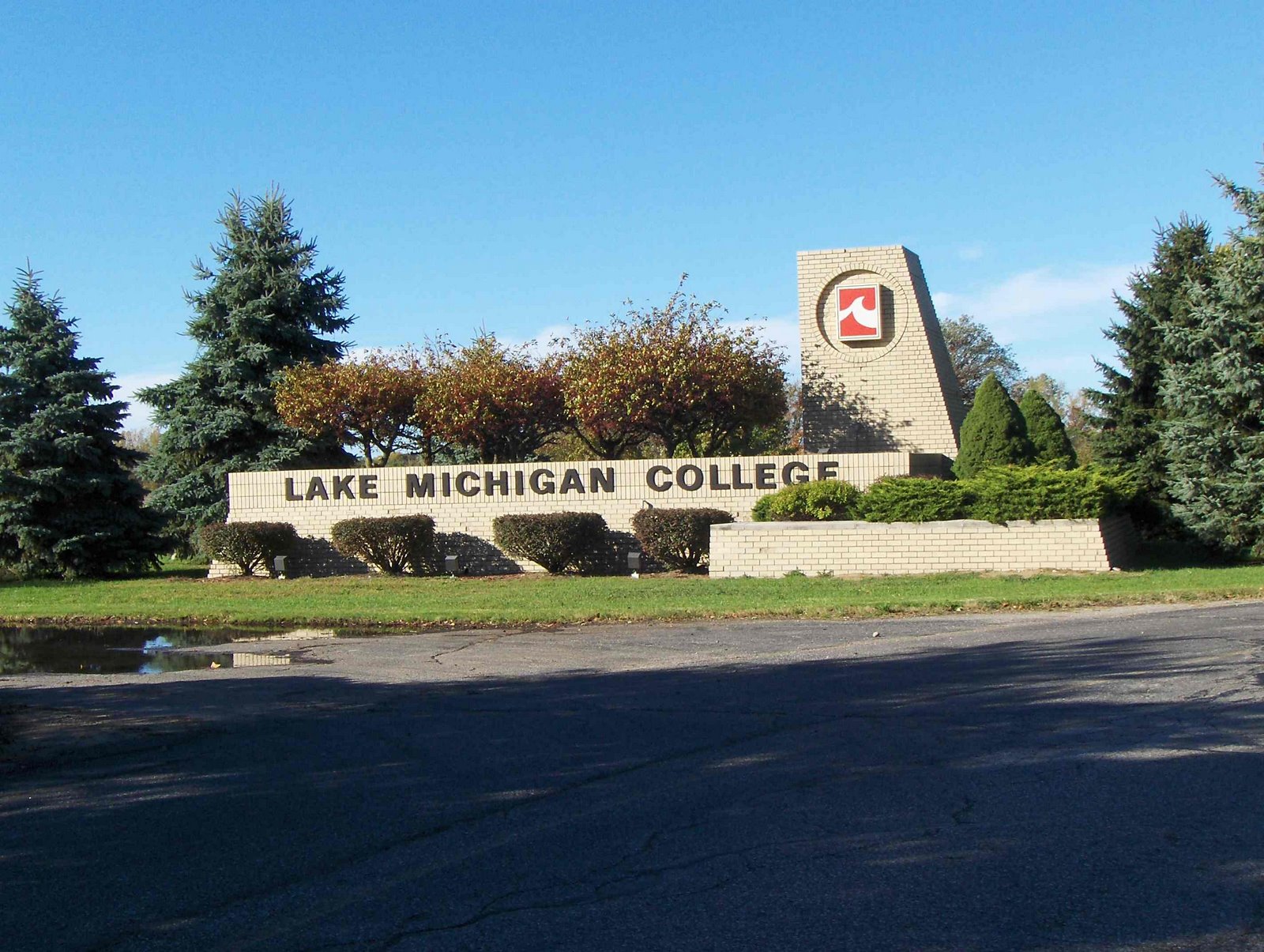 25. Lake Michigan College