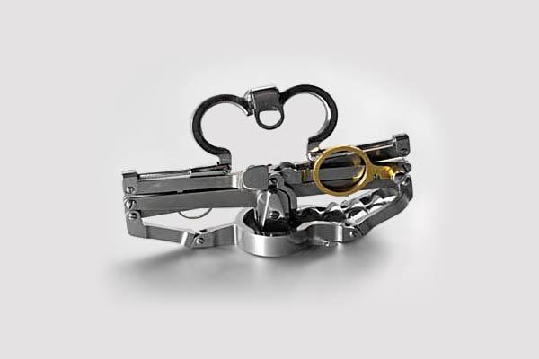 		<p>Frank Sveid is a Brussels-based designer whose household creations involve extensive workmanship. Some of his creations are made to order, including his corkscrew. The item's fingertip lever is made of 18-karat gold; the corkscrew is presented in a w