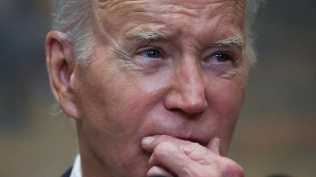 Biden&#039;s approval rating on the economy remains dismal.