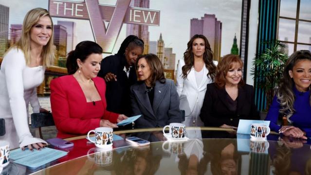 Harris and the hosts of 'The View'