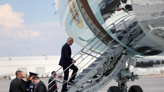 Biden boards Air Force One in Nevada.