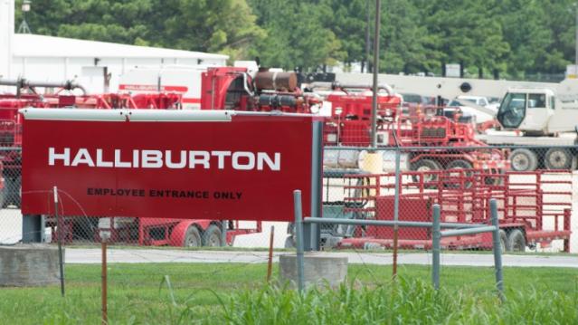 Various Halliburton equipment being stored at the equipment yard in Alvarado, Texas June 2, 2015.  REUTERS/Cooper Neill 