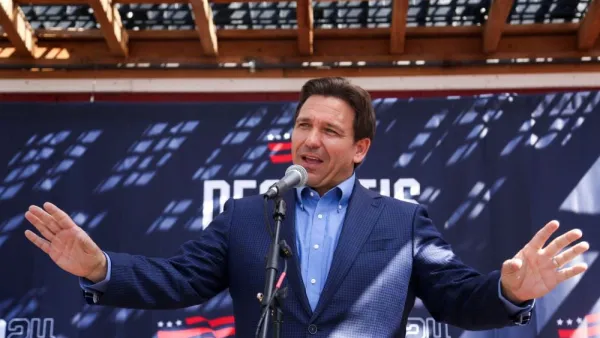 DeSantis is trying en economic pitch.
