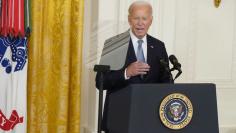 Democrats want to see Biden without the teleprompter.