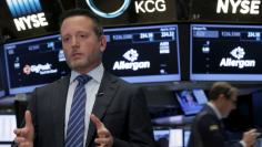 Allergan CEO Brent Saunders gives an interview on the floor of the New York Stock Exchange (NYSE) April 6, 2016. REUTERS/Brendan McDermid 