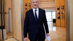 FILE PHOTO: French Finance Minister Bruno Le Maire arrives for a news conference after a meeting about Lactalis baby milk contamination scandal at the Bercy Finance Ministry in Paris, France, January 12, 2018.   REUTERS/Gonzalo Fuentes