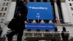 A banner for BlackBerry Ltd hangs to celebrate the company's transfer trading to the New York Stock Exchange (NYSE) in New York, U.S., October 16, 2017. REUTERS/Brendan McDermid