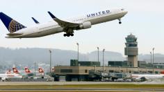 FILE PHOTO: A United Airlines Boeing 767-322(ER) aircraft takes off from Zurich Airport January 9, 2018.   REUTERS/Arnd Wiegmann/File Photo   