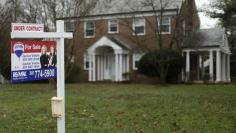 A home for sale that is currently under contract is seen in Silver Spring, Maryland, December 30, 2015. REUTERS/Gary Cameron    