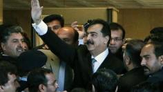 Pakistan PM convicted of contempt, receives no jail time