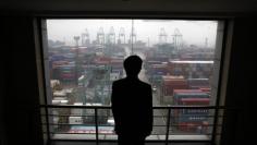 China risks fresh demand downturn, trade data shows