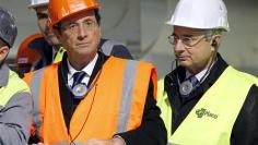 Weak French industry gives Hollande early headache