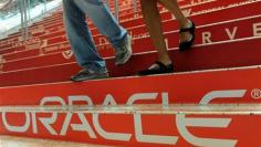 HP says Oracle violated contract, seeks billions