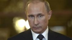 Putin tells government to respond to Western sanctions
