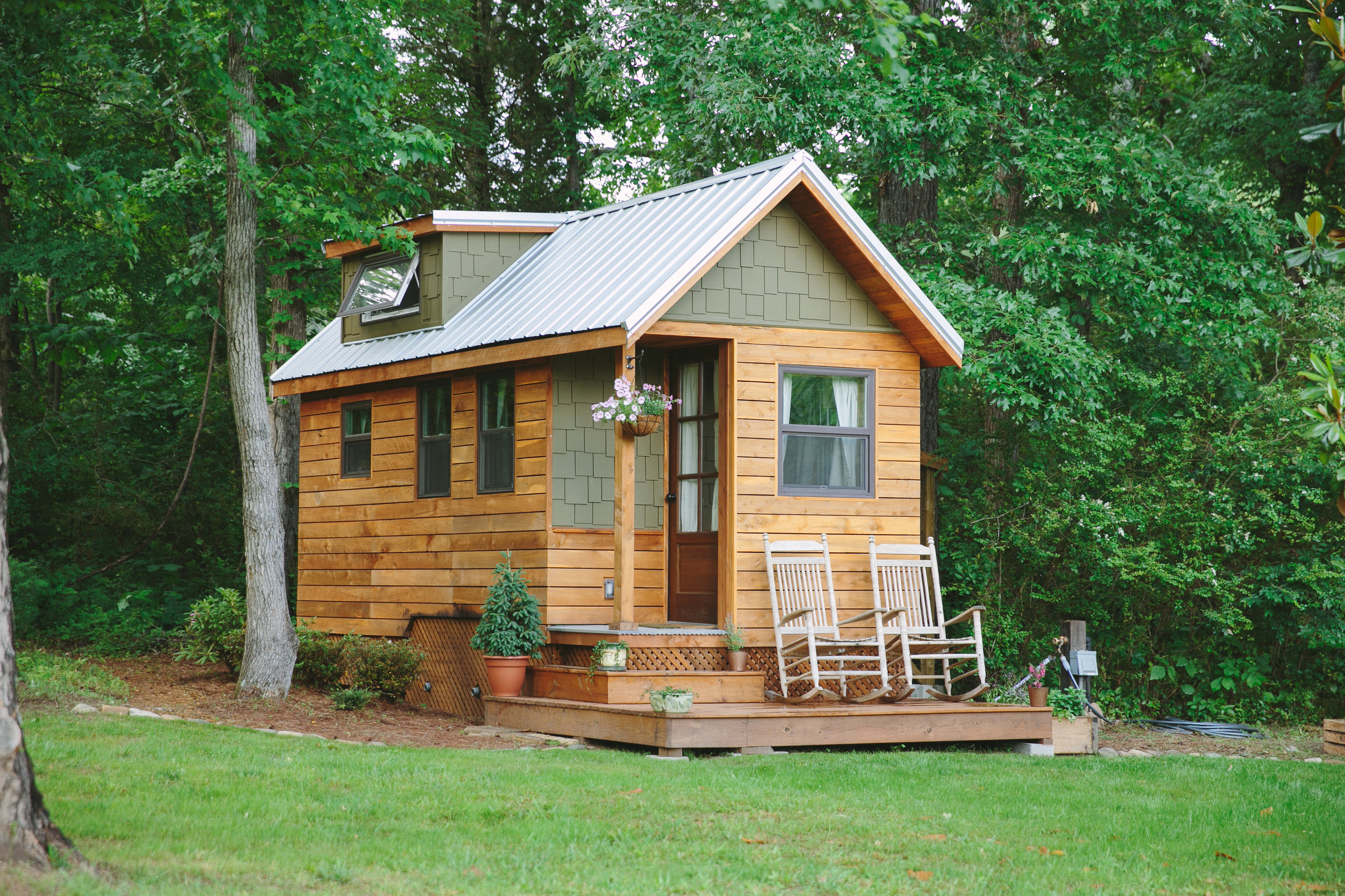 The Bungalow by Wind River Tiny Homes